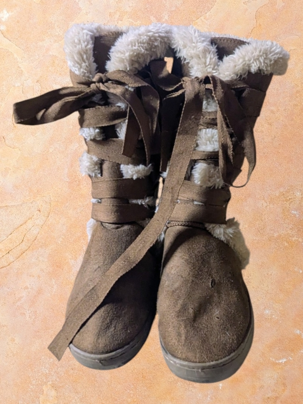 Women's Brown Faux-Shearling Lace-Up Winter Boots